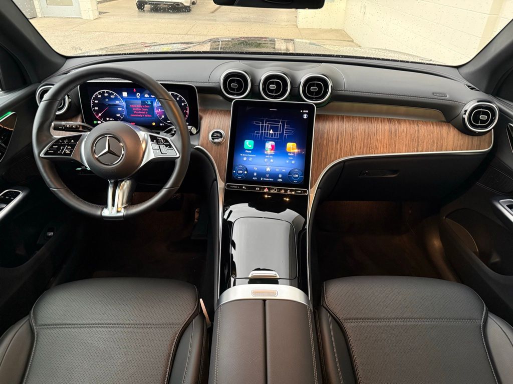 2025 Mercedes-Benz GLC Base - Photo 12