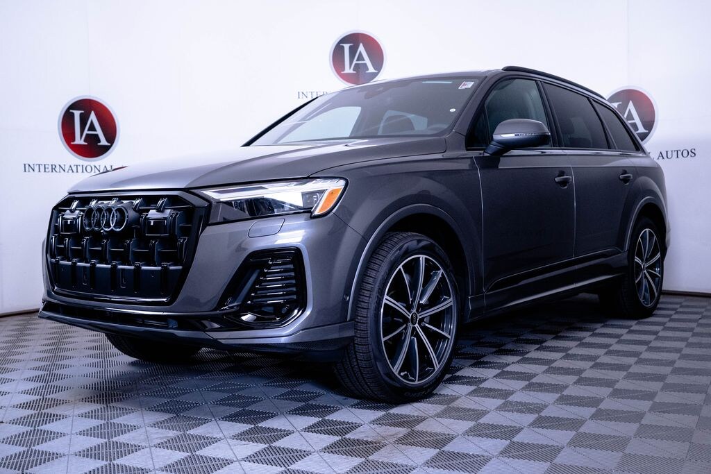 New 2026 Audi Q7 45 Premium Plus SUV