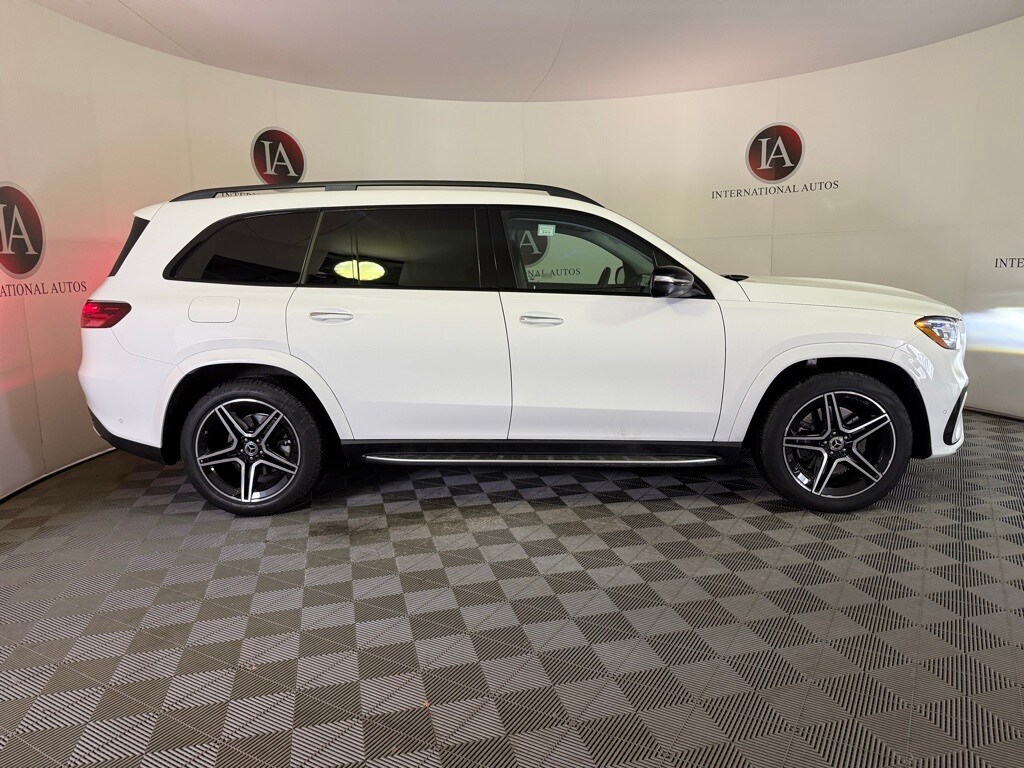 2026 Mercedes-Benz GLS Base - Photo 12