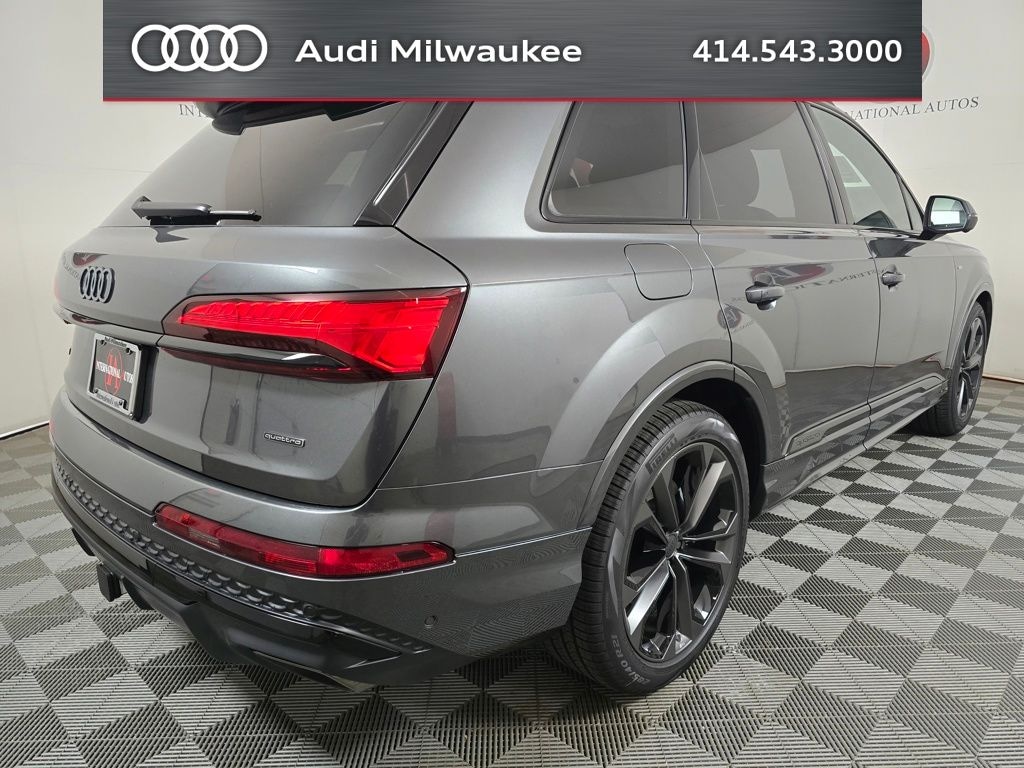 New 2026 Audi Q7 55 Premium Plus SUV