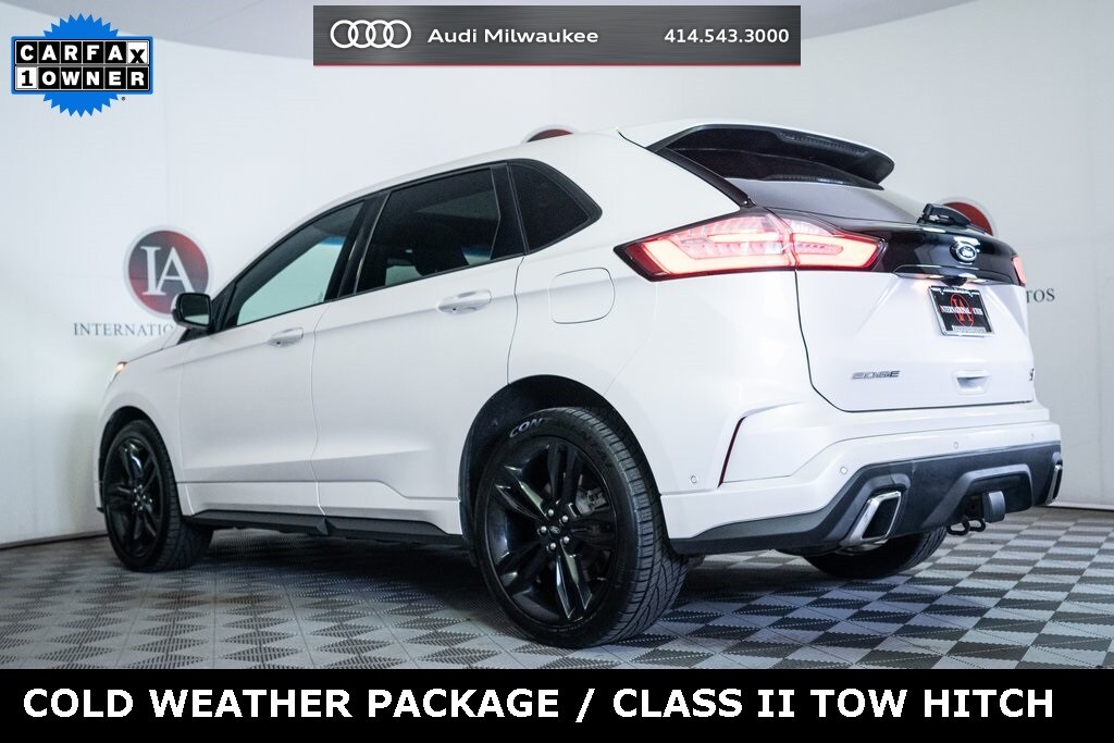 2019 Ford Edge ST photo 3