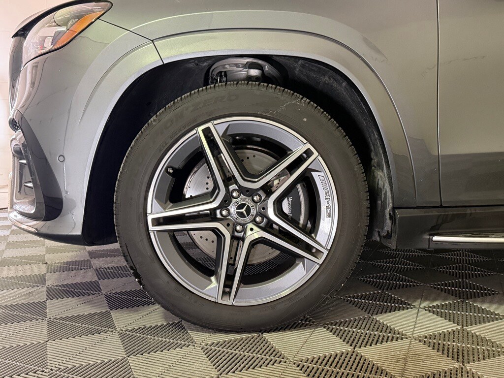 2025 Mercedes-Benz GLS Base - Photo 11