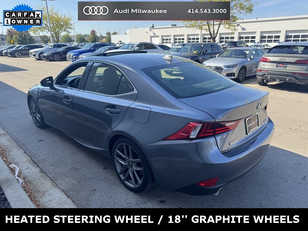 2015 Lexus IS 350 photo 4