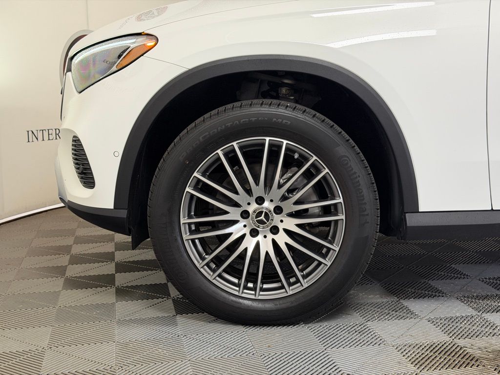 2025 Mercedes-Benz GLC Base - Photo 13