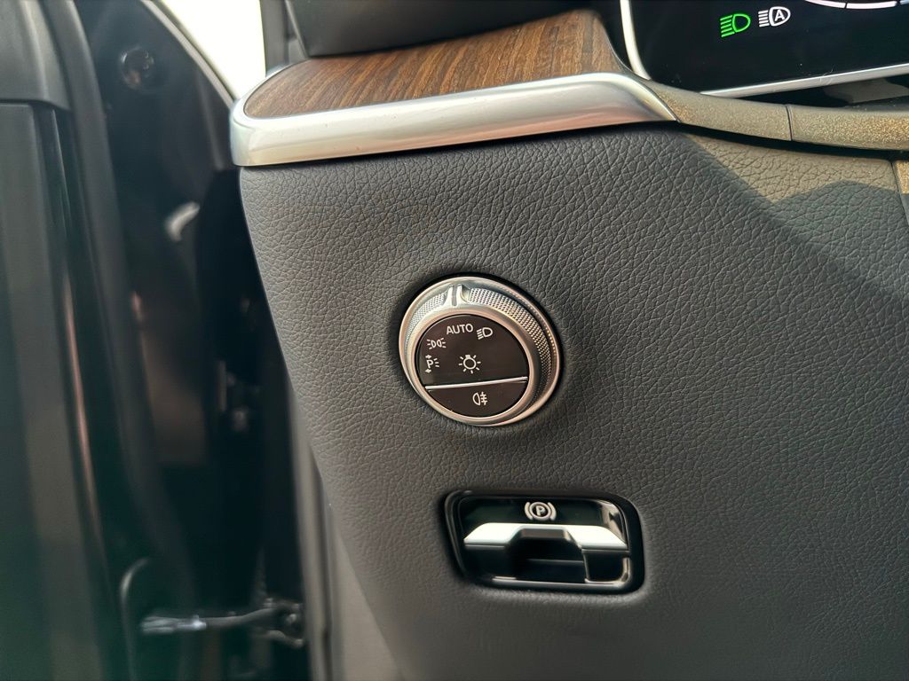 2025 Mercedes-Benz GLC Base - Photo 21