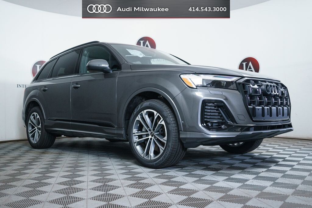 New 2026 Audi Q7 45 Premium Plus SUV