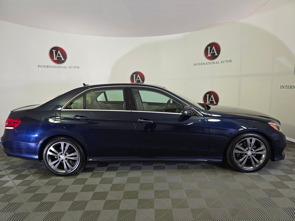 2016 Mercedes Benz E 350 photo 2