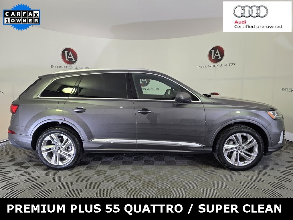 2022 Audi Q7 55 Premium Plus photo 3