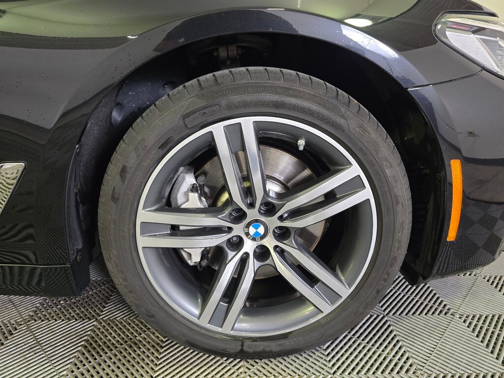 2022 Bmw 530i xDrive photo 2