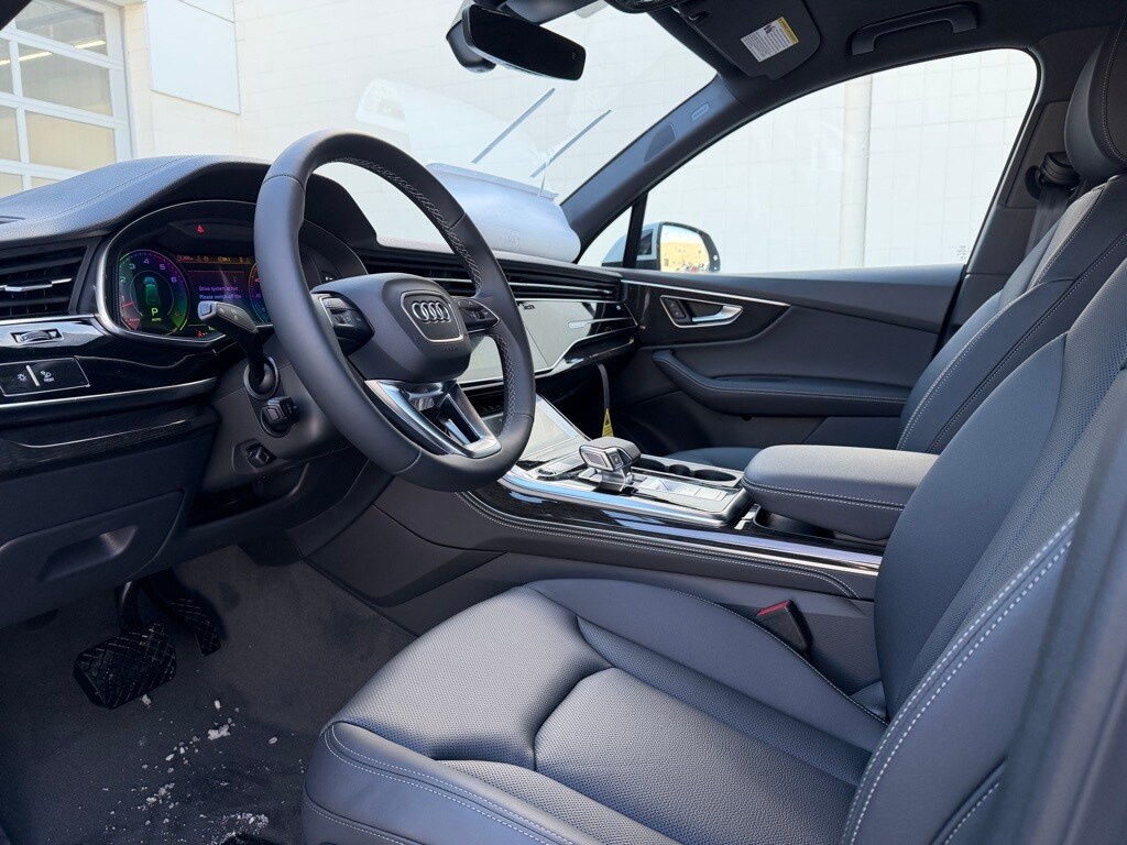 New 2026 Audi Q7 55 Premium Plus SUV