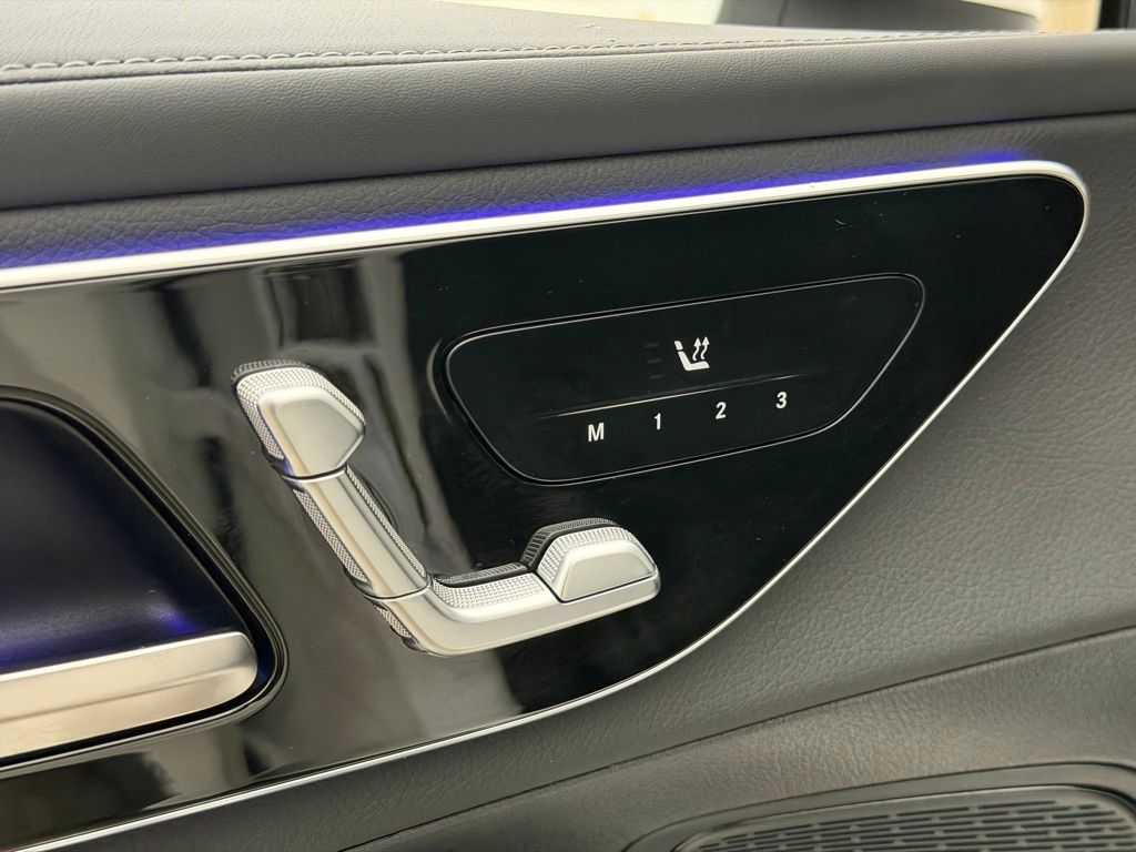 2025 Mercedes-Benz GLC Base - Photo 22
