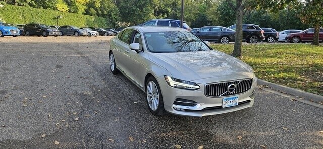 Used 2018 Volvo S90 Inscription with VIN LVY992ML1JP030994 for sale in Minneapolis, Minnesota