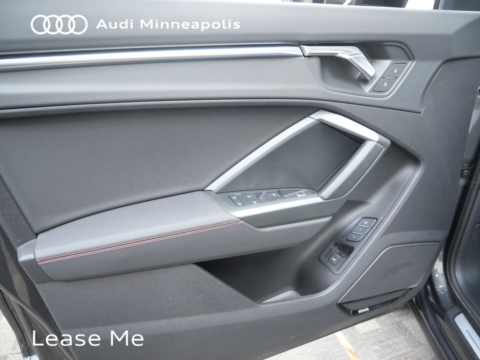 Thumbnail: 2025 Audi Q3 - 12