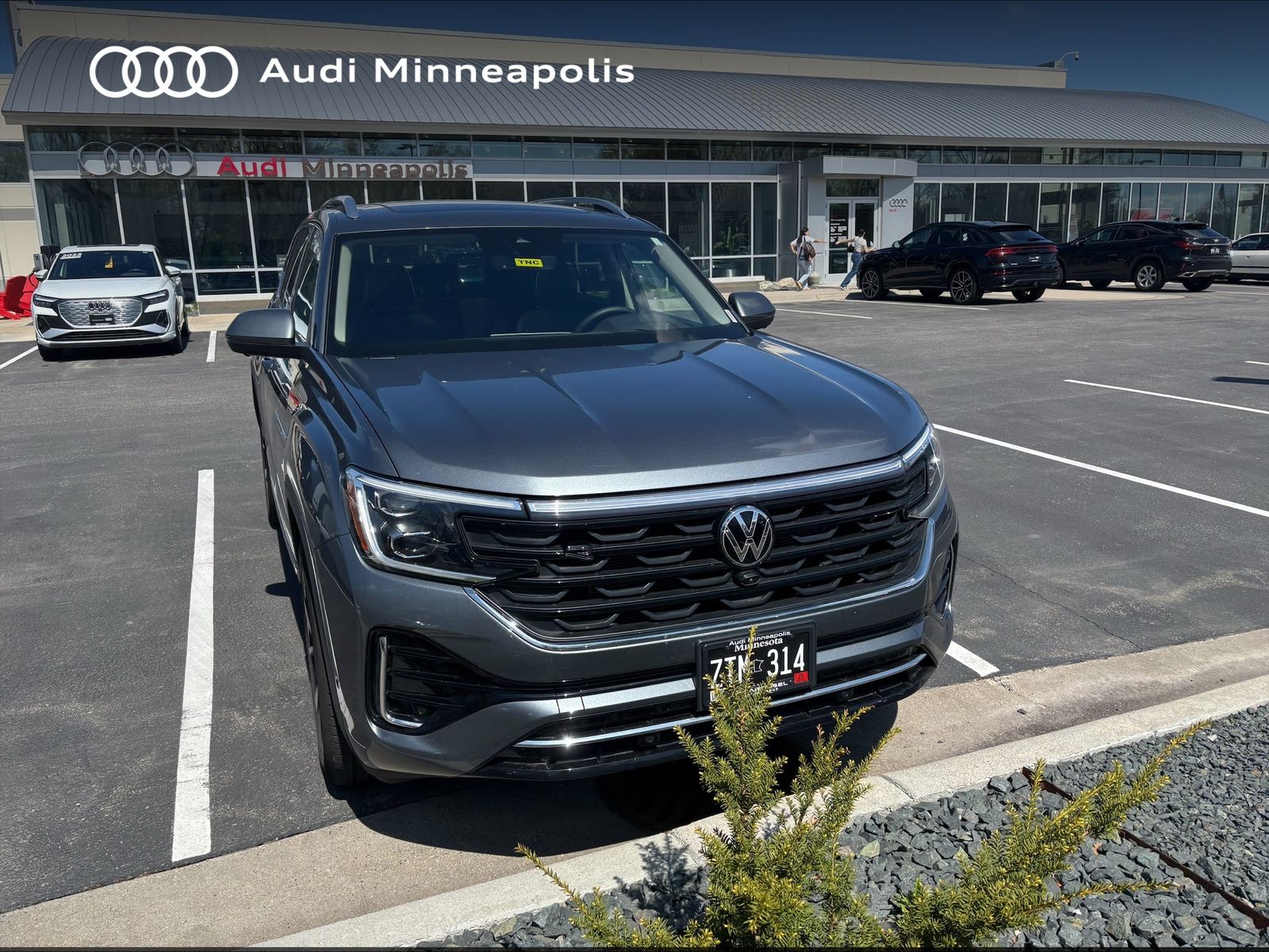 Thumbnail: 2024 Volkswagen Atlas - 9