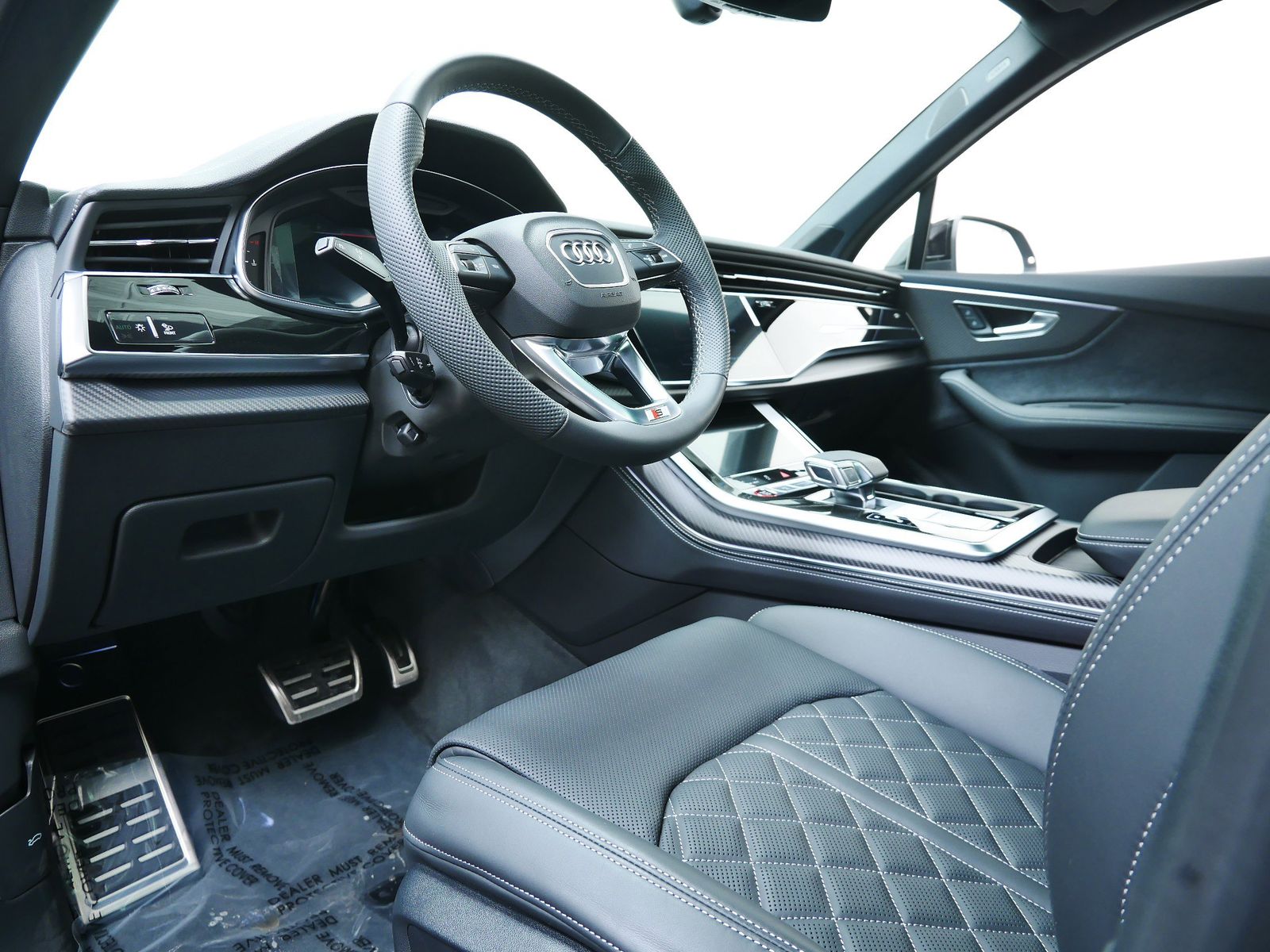 Thumbnail: 2026 Audi SQ7 - 2