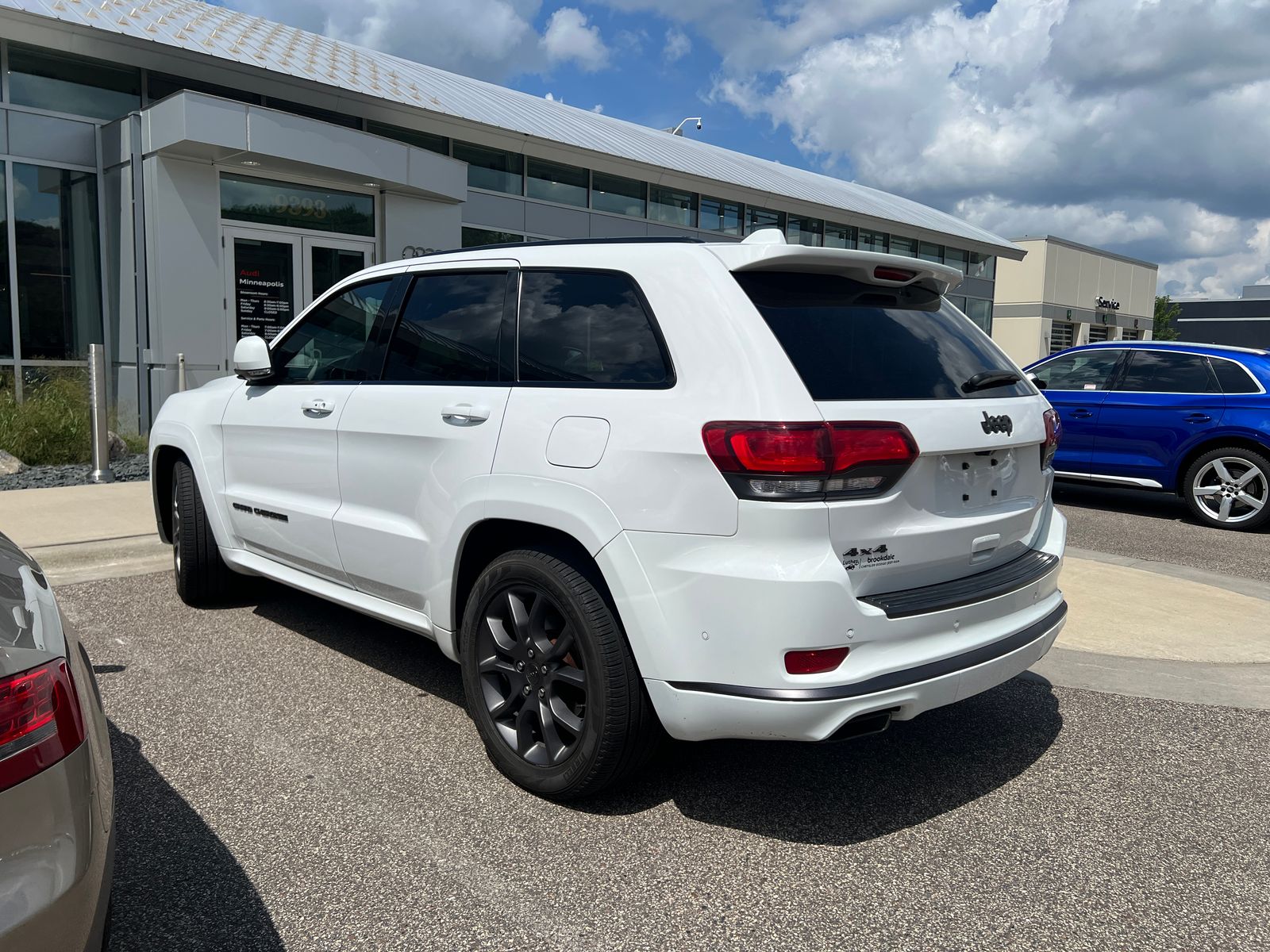 Thumbnail: 2020 Jeep Grand Cherokee - 4