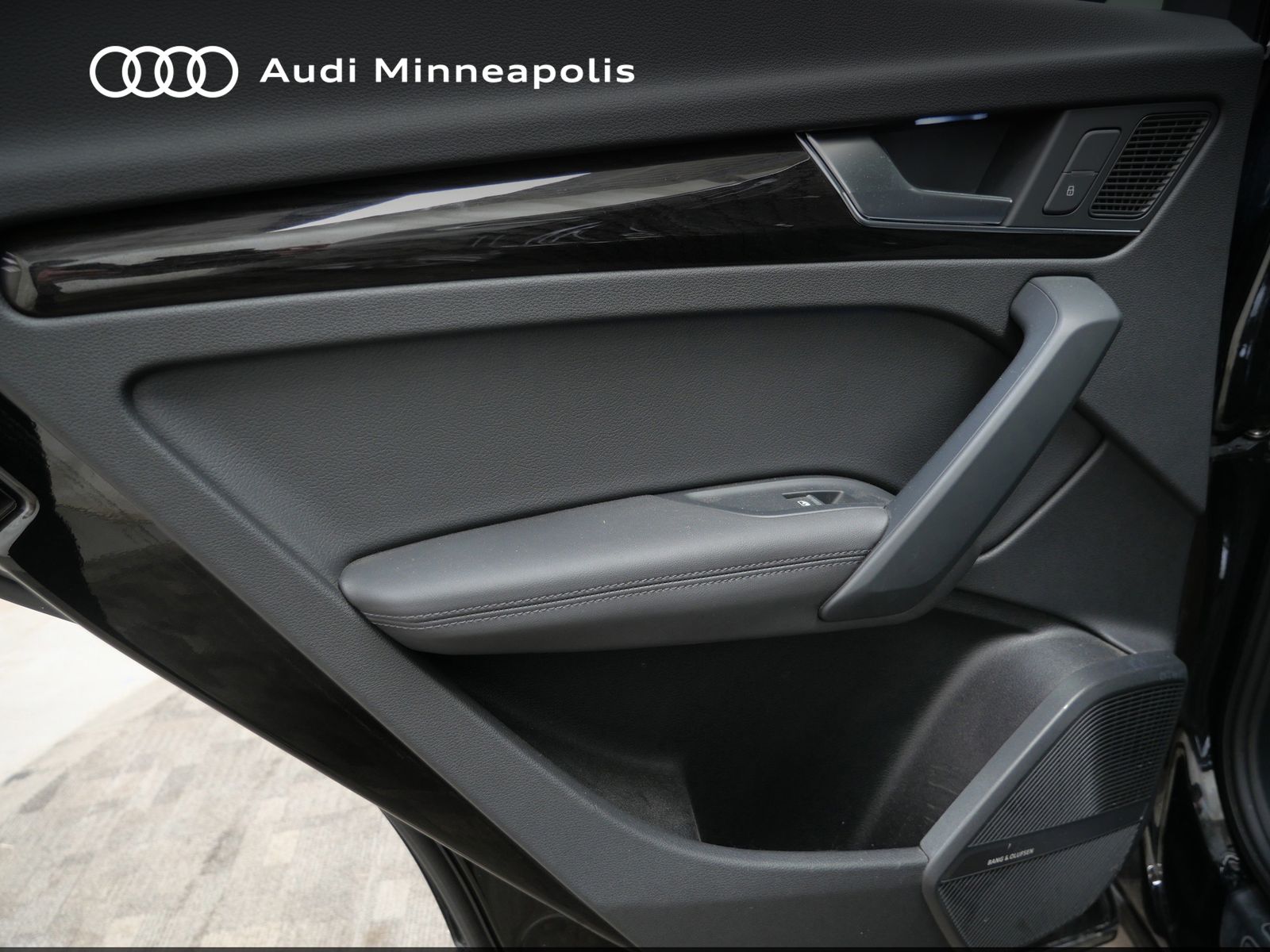 Thumbnail: 2019 Audi Q5 - 15