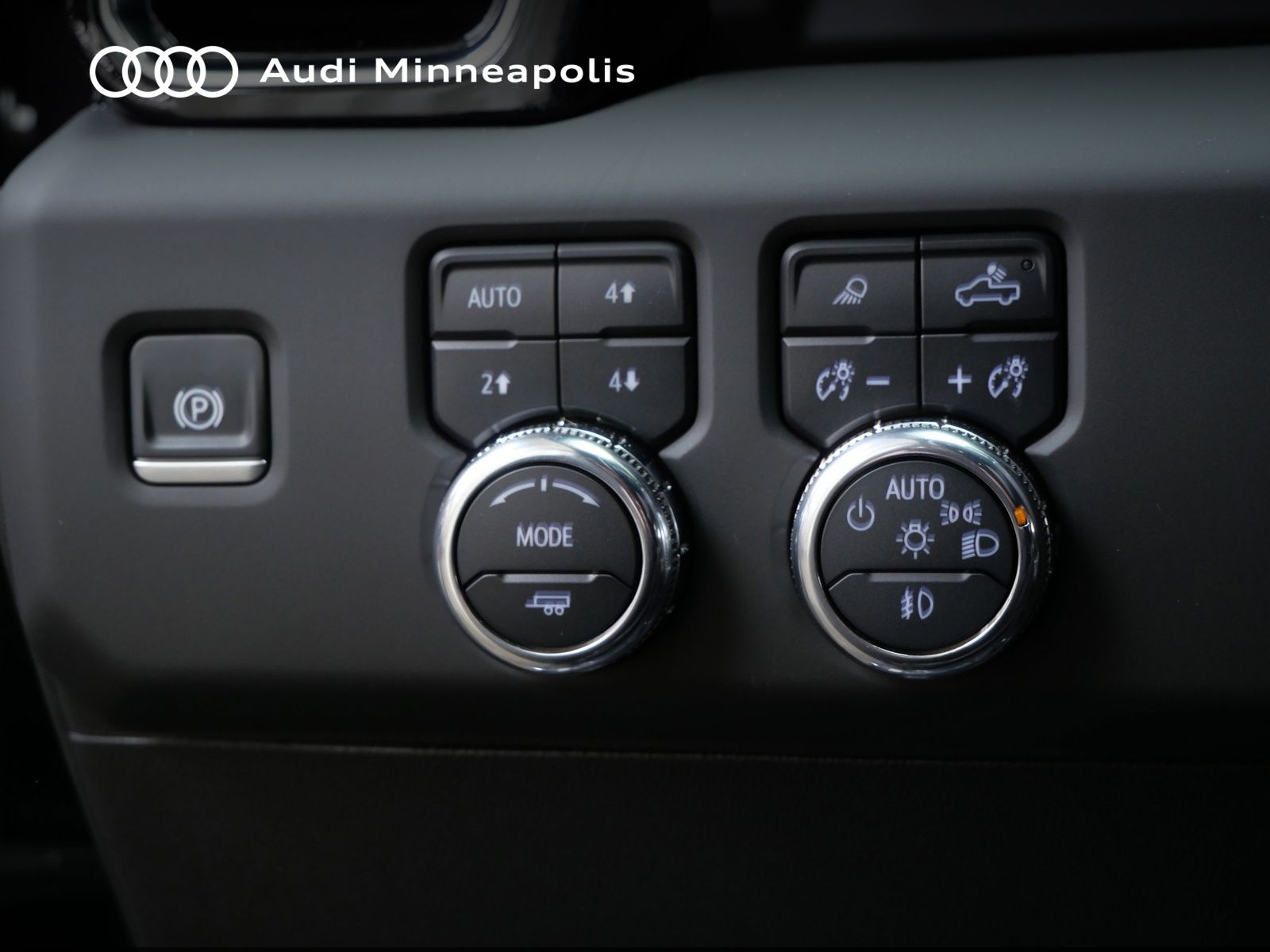 Thumbnail: 2025 GMC Sierra 2500 - 18