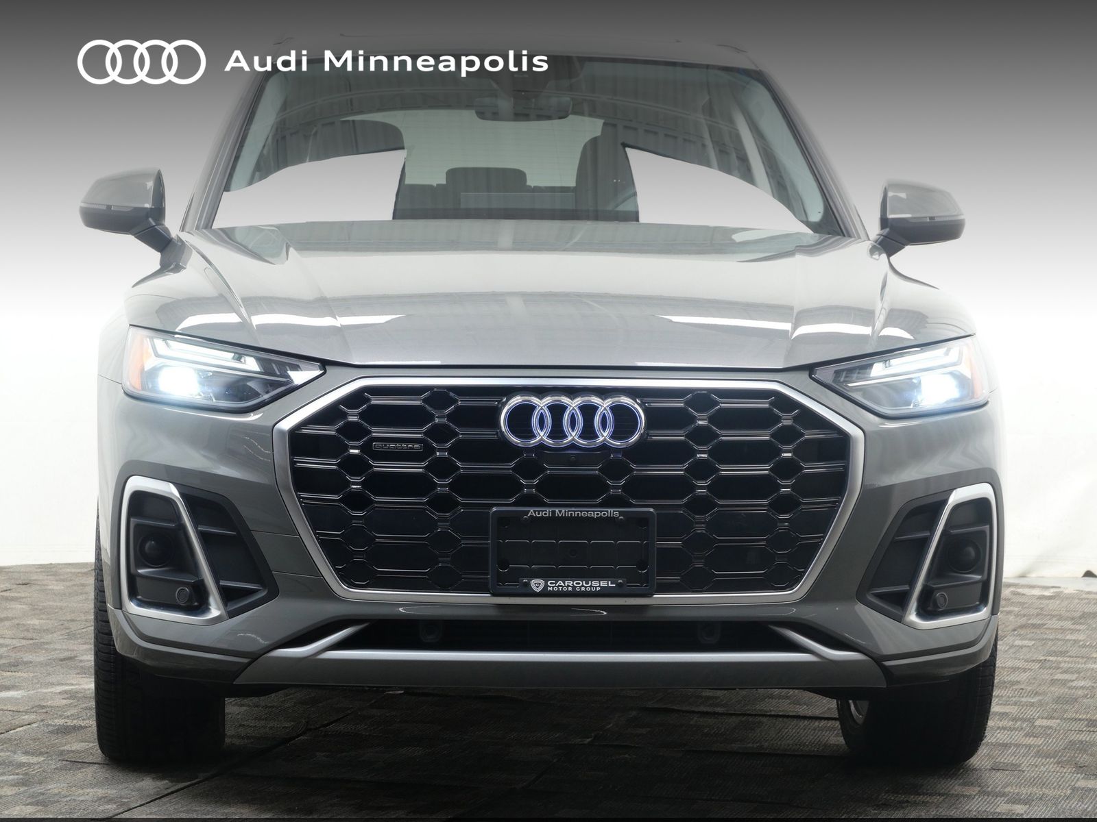 Thumbnail: 2023 Audi Q5 - 11