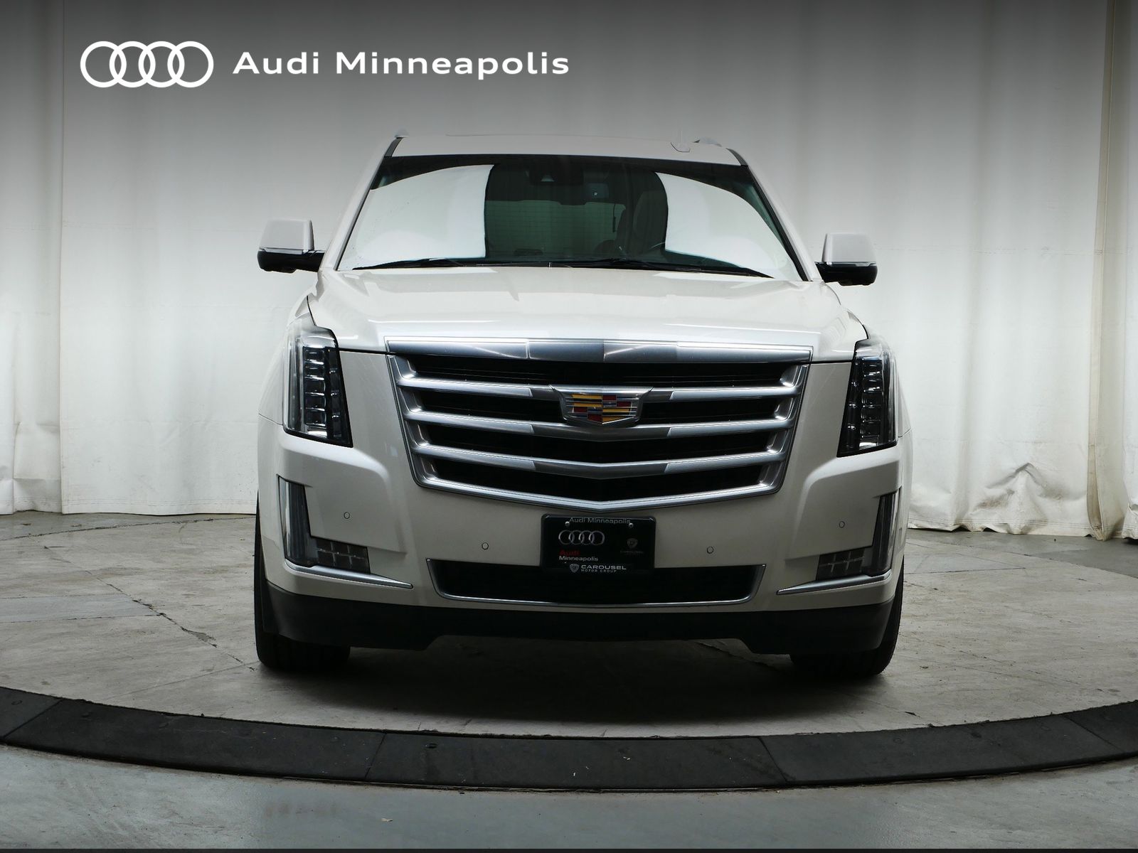 2015 Cadillac Escalade ESV Luxury 11