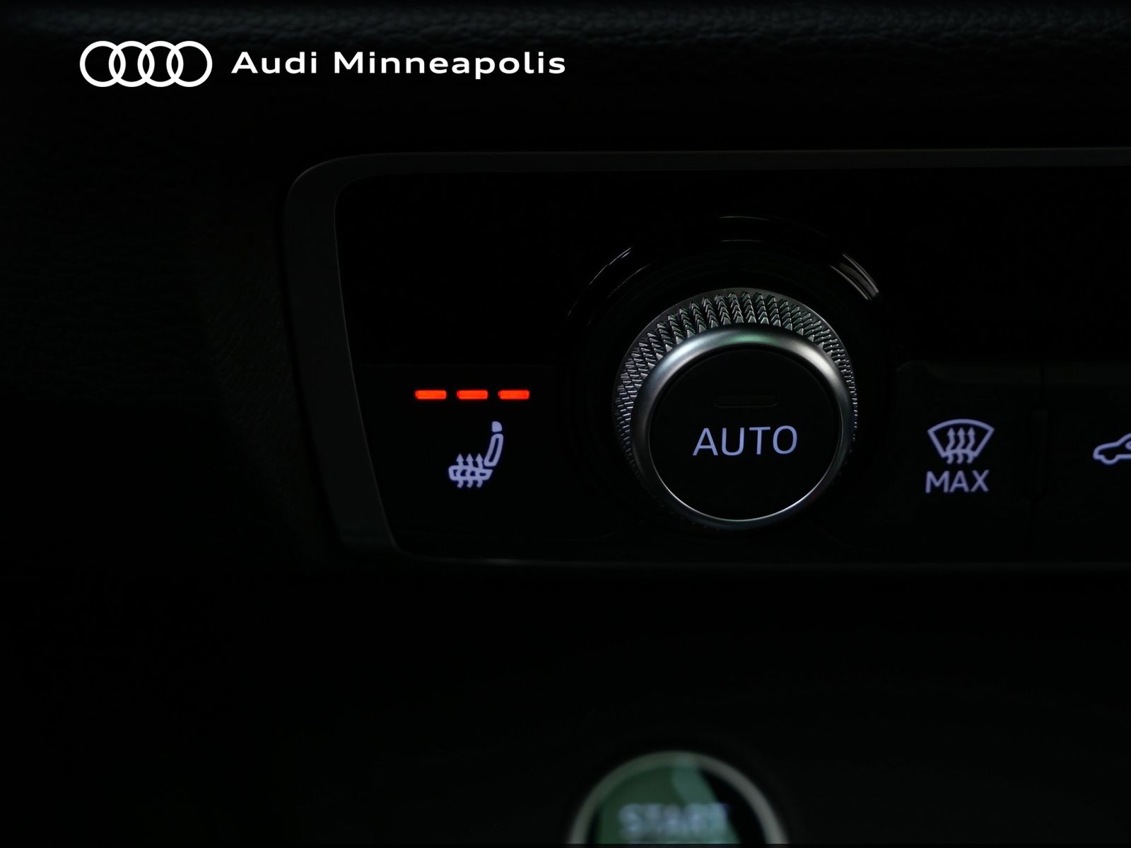 Thumbnail: 2025 Audi Q3 - 32