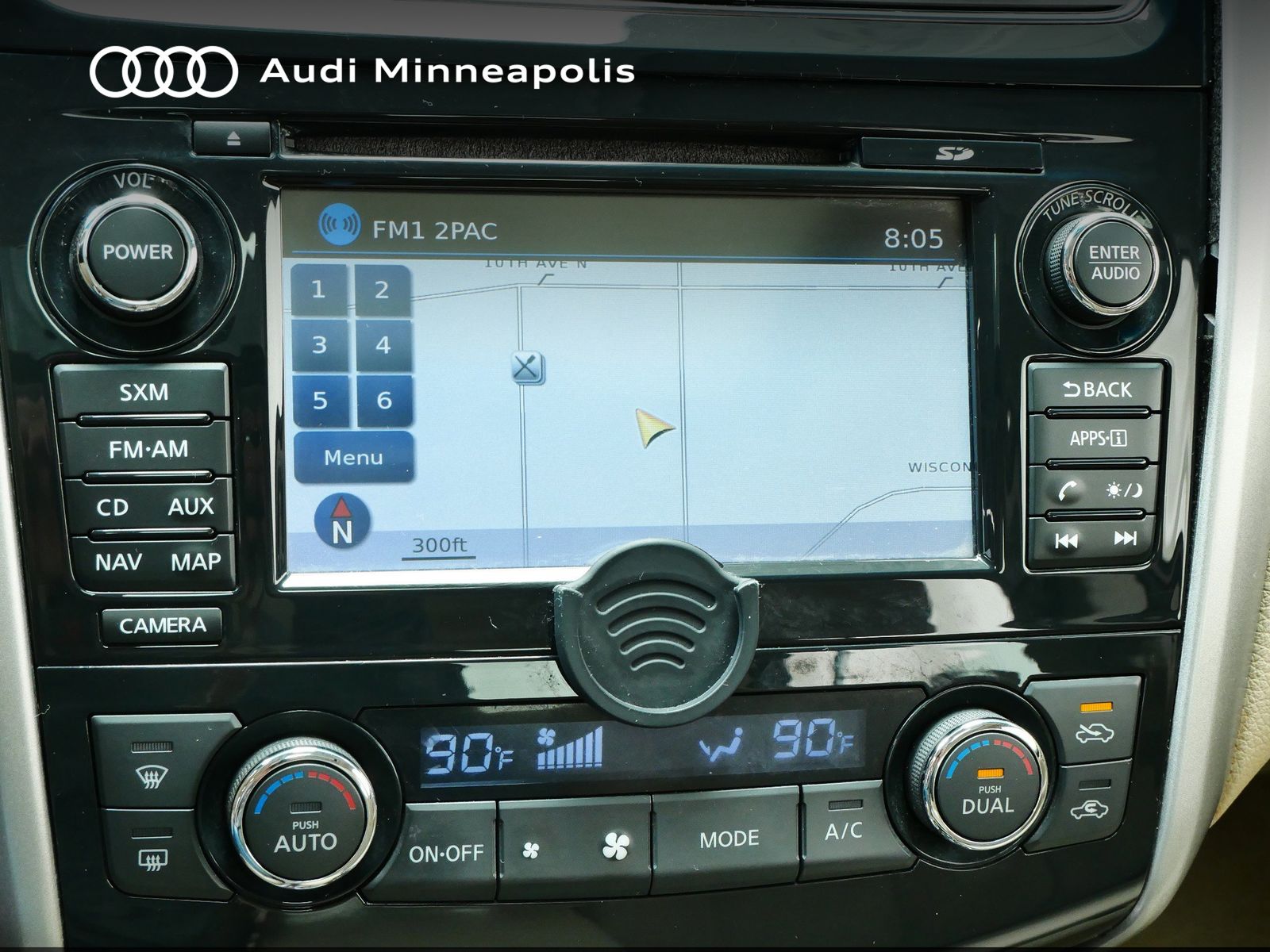 Thumbnail: 2014 Nissan Altima - 22