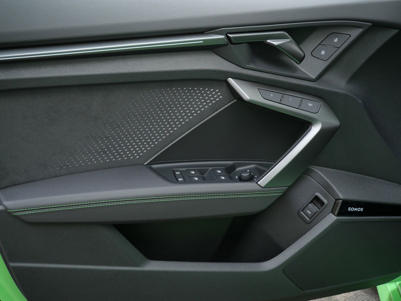 Thumbnail: 2026 Audi RS 3 - 10