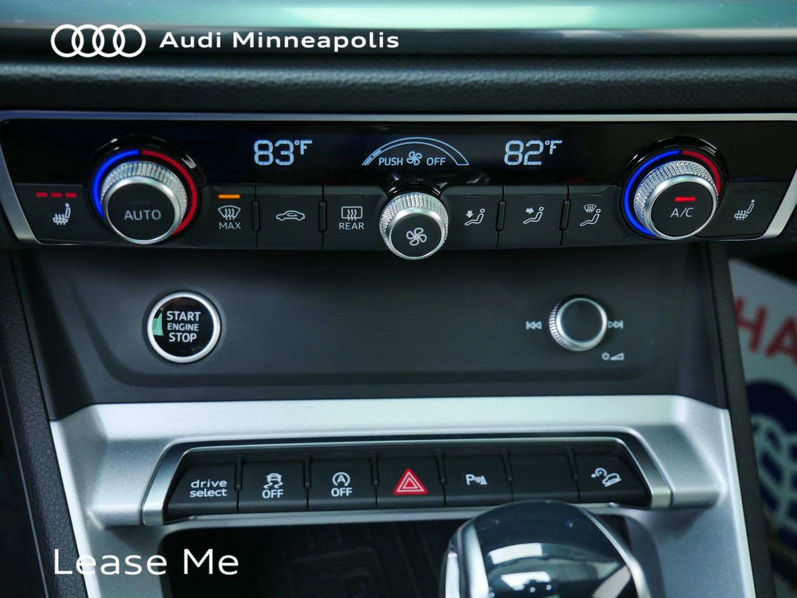 Thumbnail: 2025 Audi Q3 - 27