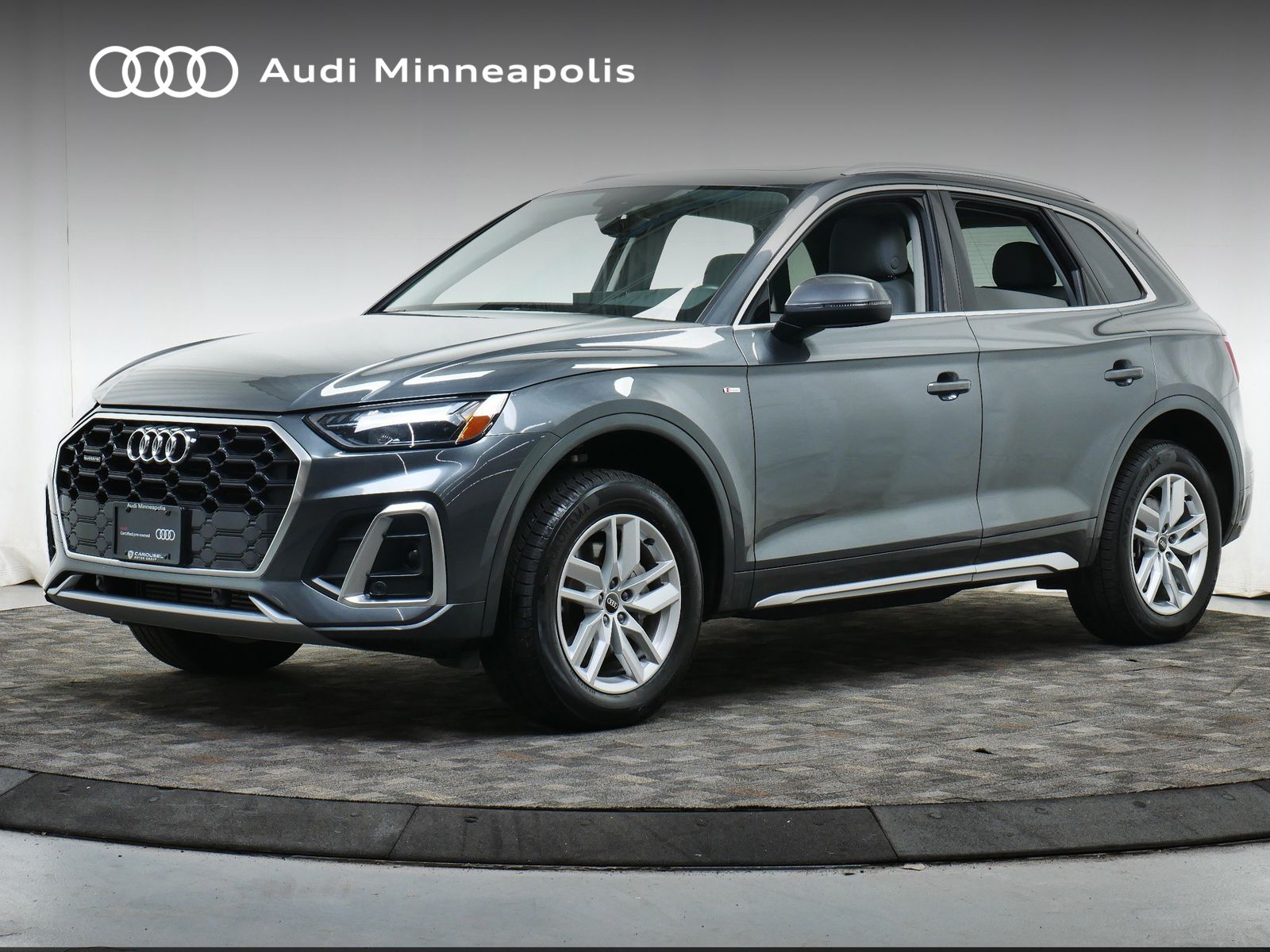 Thumbnail: 2022 Audi Q5 - 1