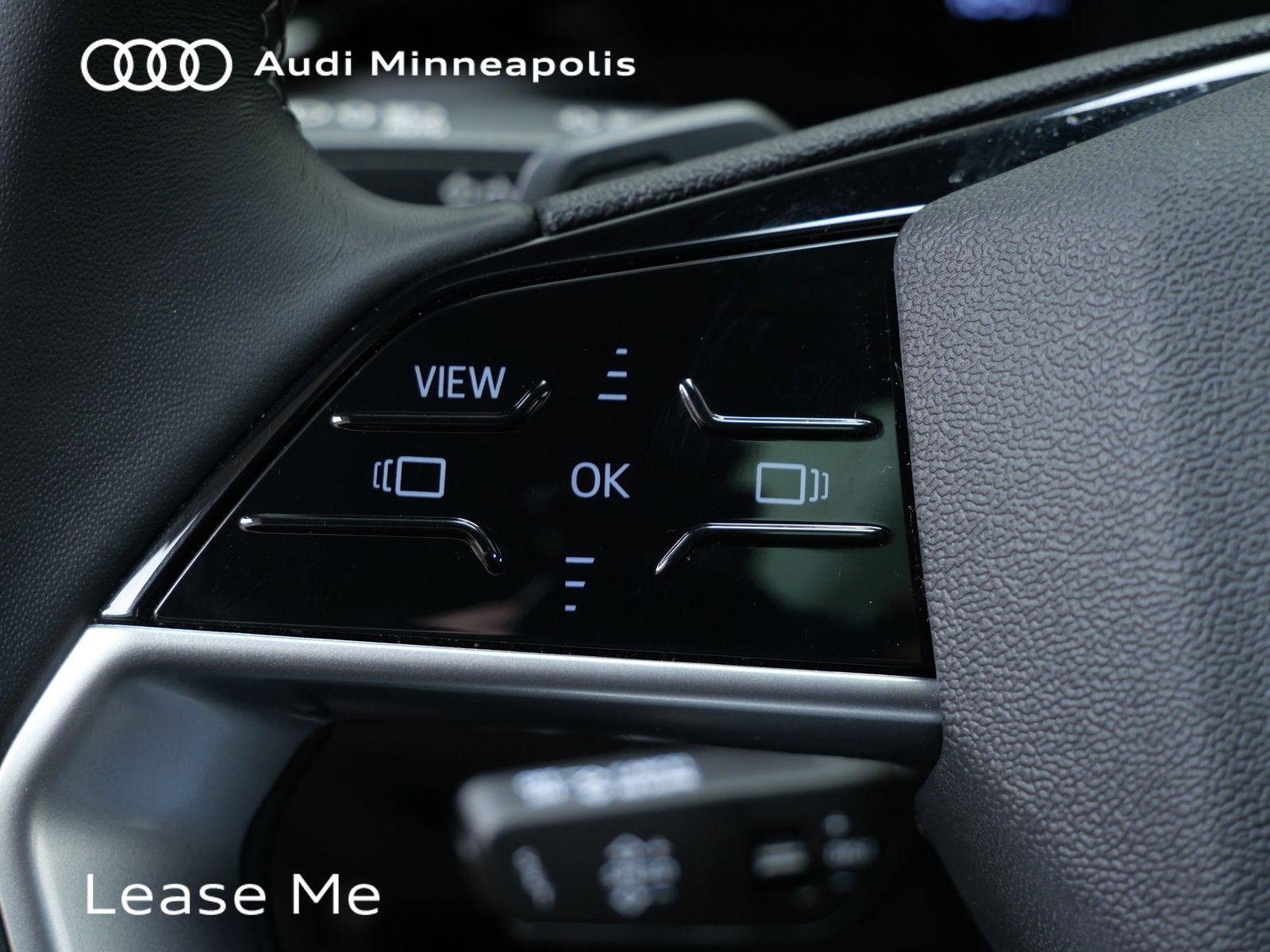 Thumbnail: 2025 Audi Q5 - 23