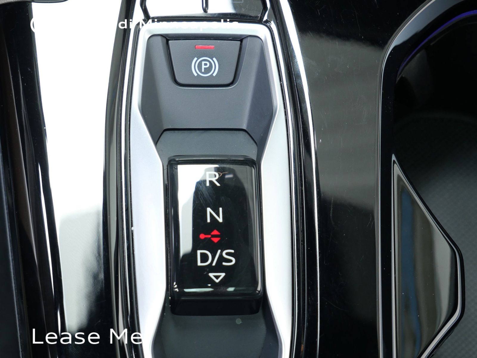 Thumbnail: 2025 Audi Q5 - 18