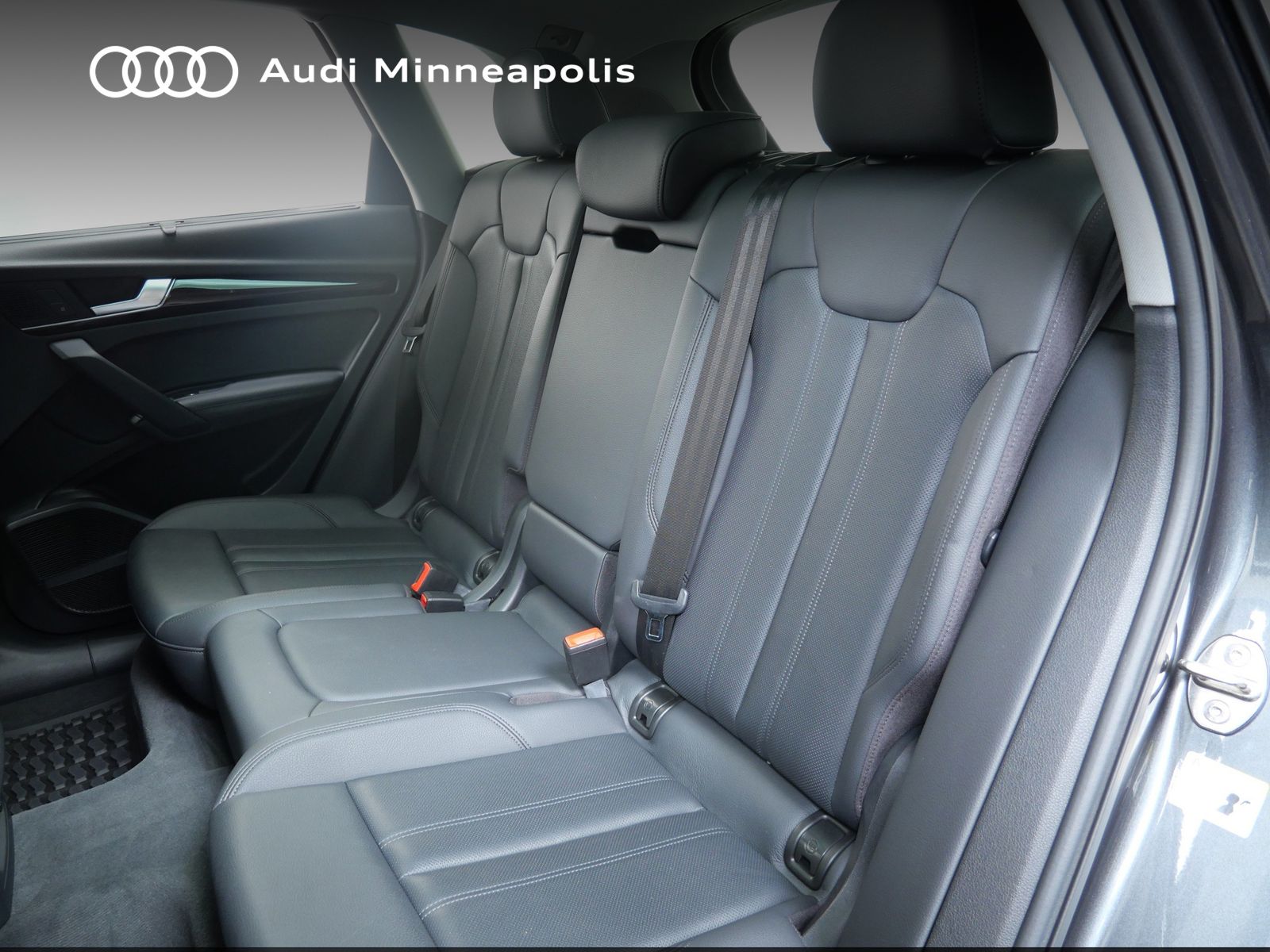 Thumbnail: 2020 Audi Q5 - 13