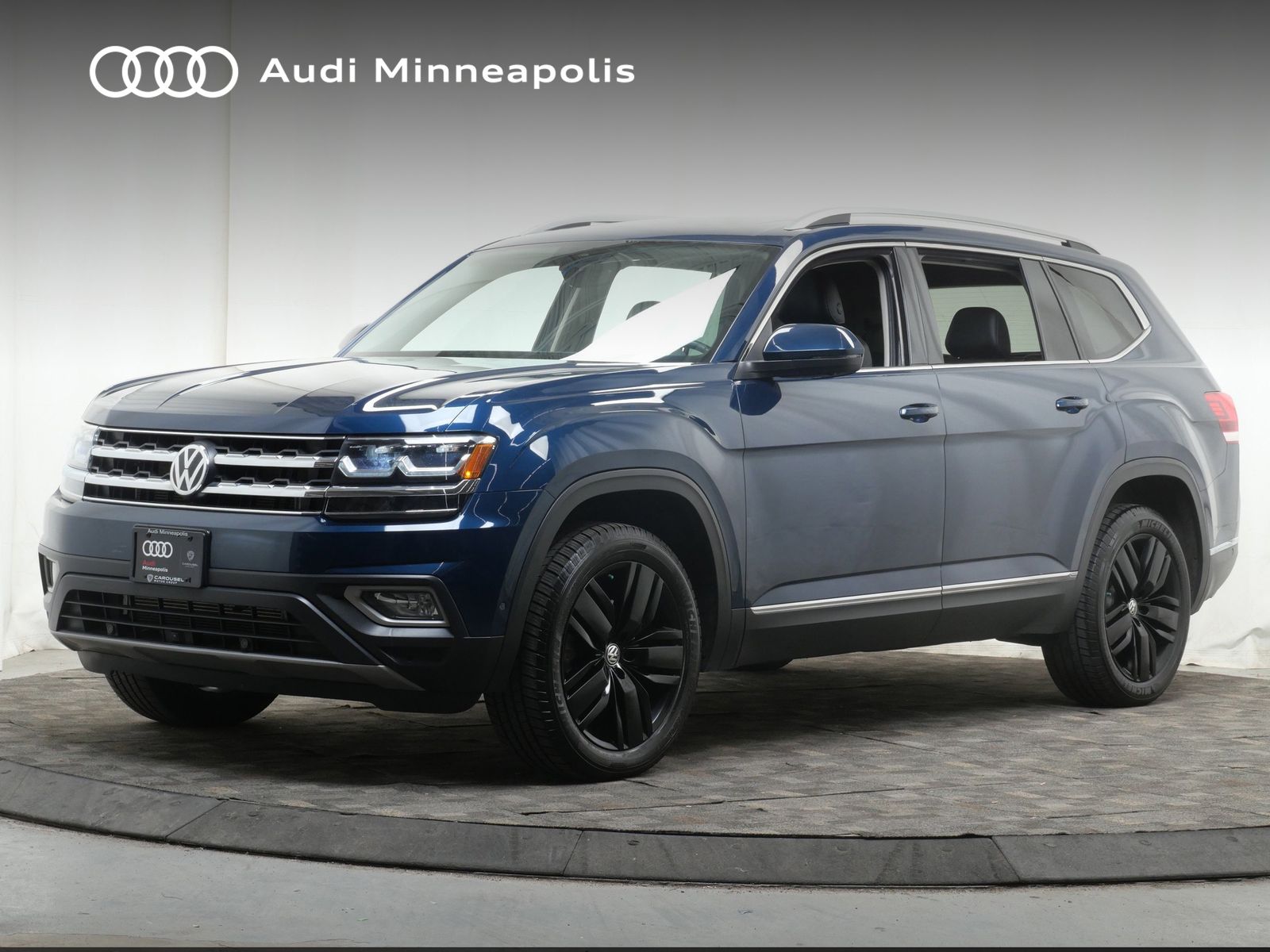 Thumbnail: 2019 Volkswagen Atlas - 1