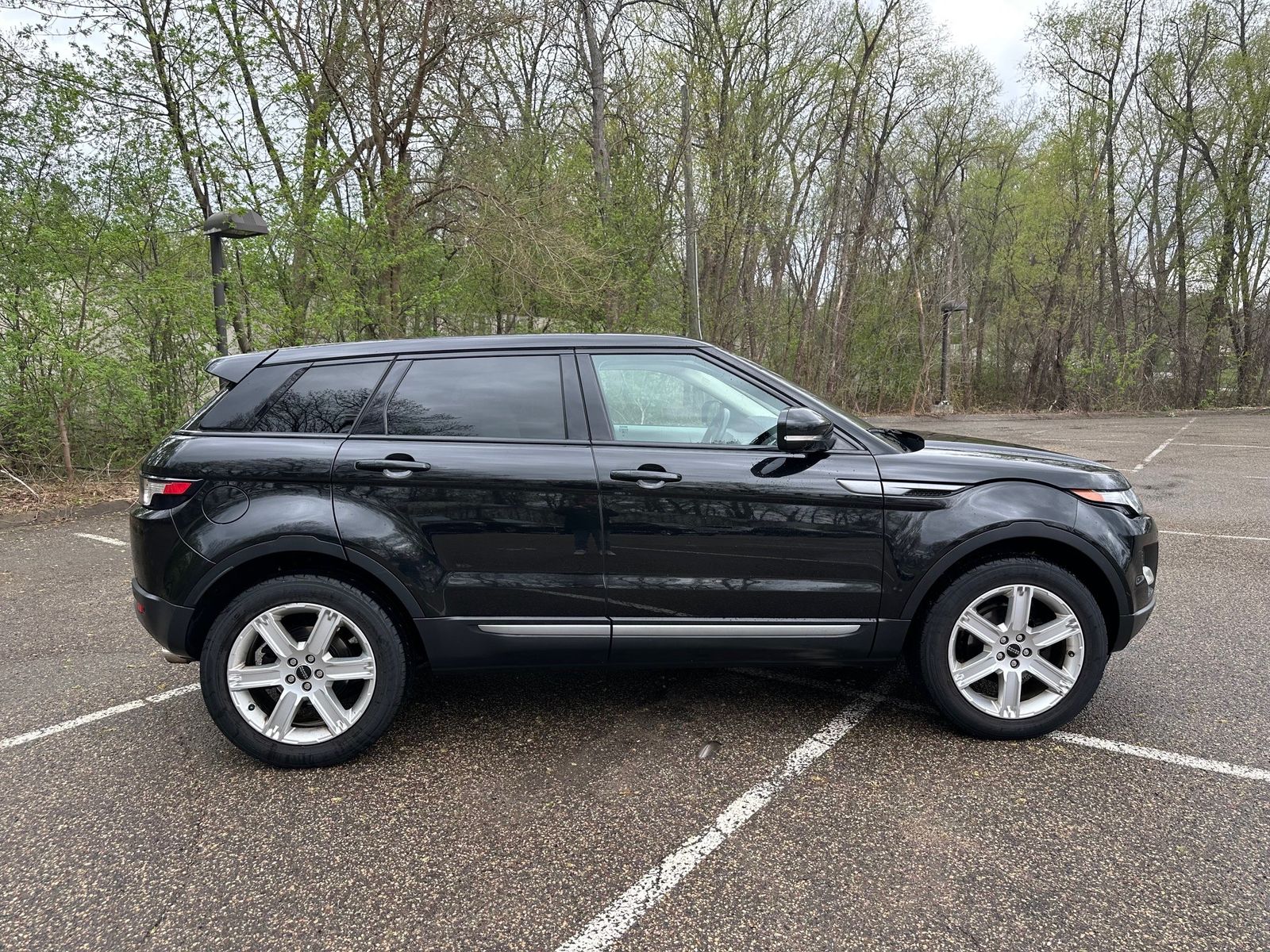 Thumbnail: 2012 Land Rover Range Rover Evoque - 9