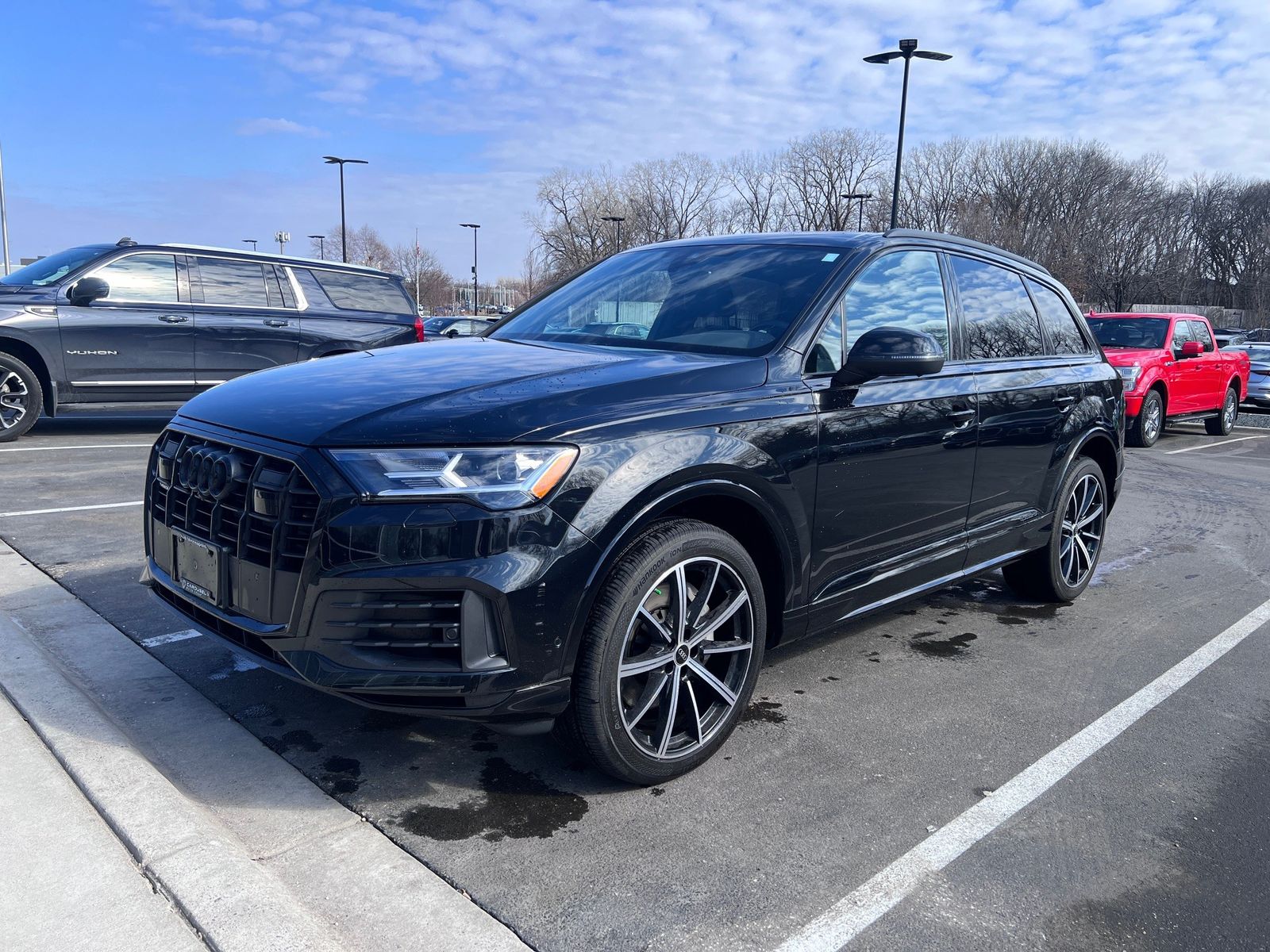 Thumbnail: 2022 Audi Q7 - 1