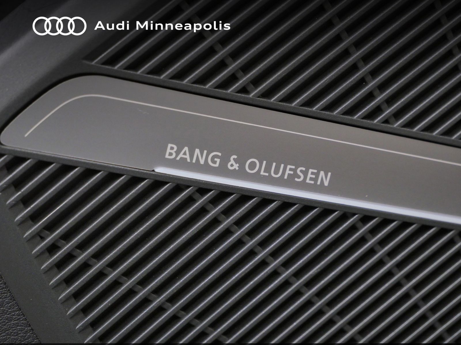 Thumbnail: 2023 Audi Q5 - 20