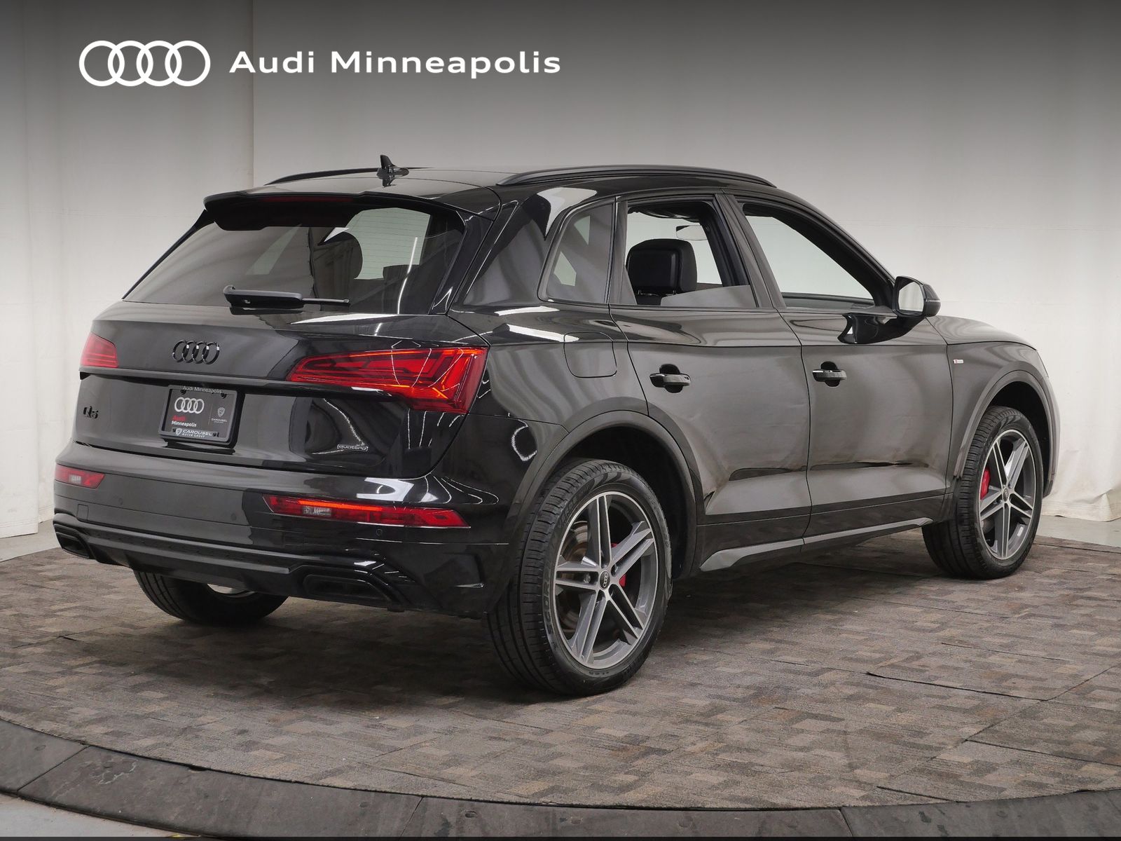 Thumbnail: 2025 Audi Q5 - 7