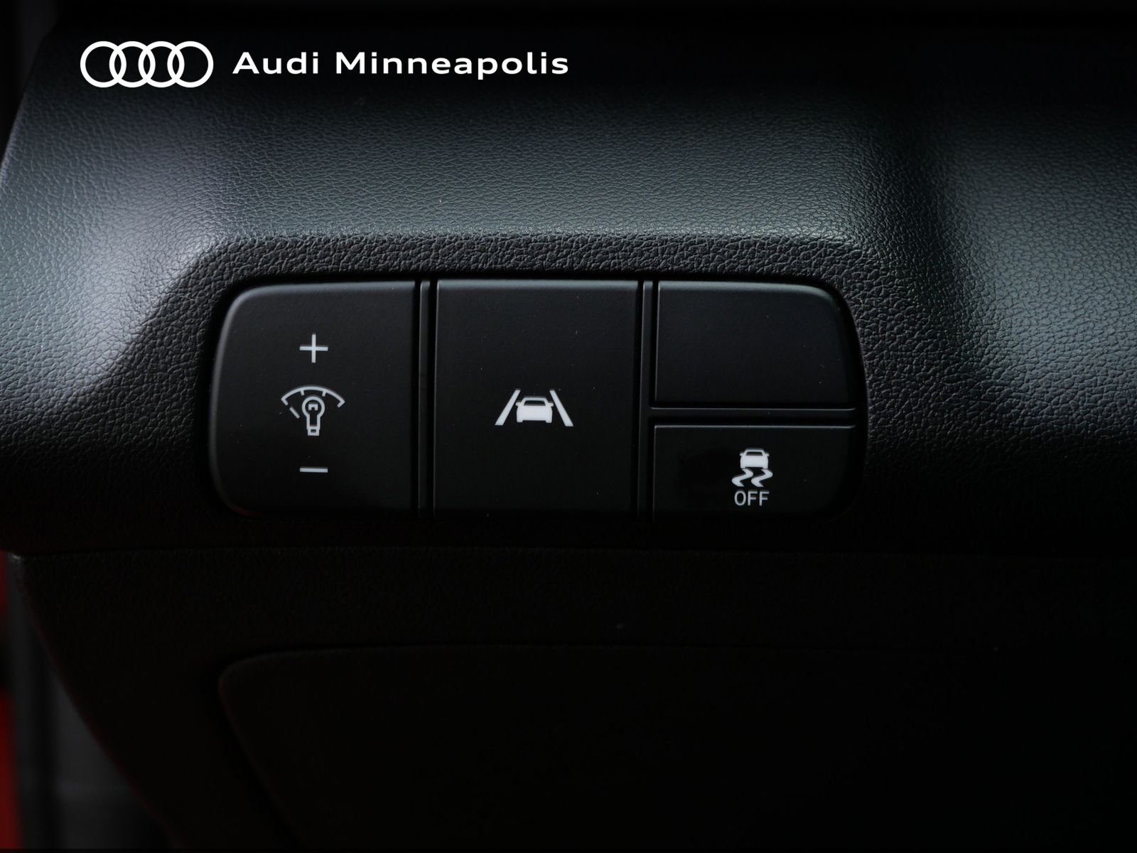 Thumbnail: 2022 Hyundai Elantra - 17