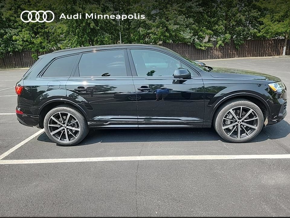 2022 Audi Q7 Premium Plus 5