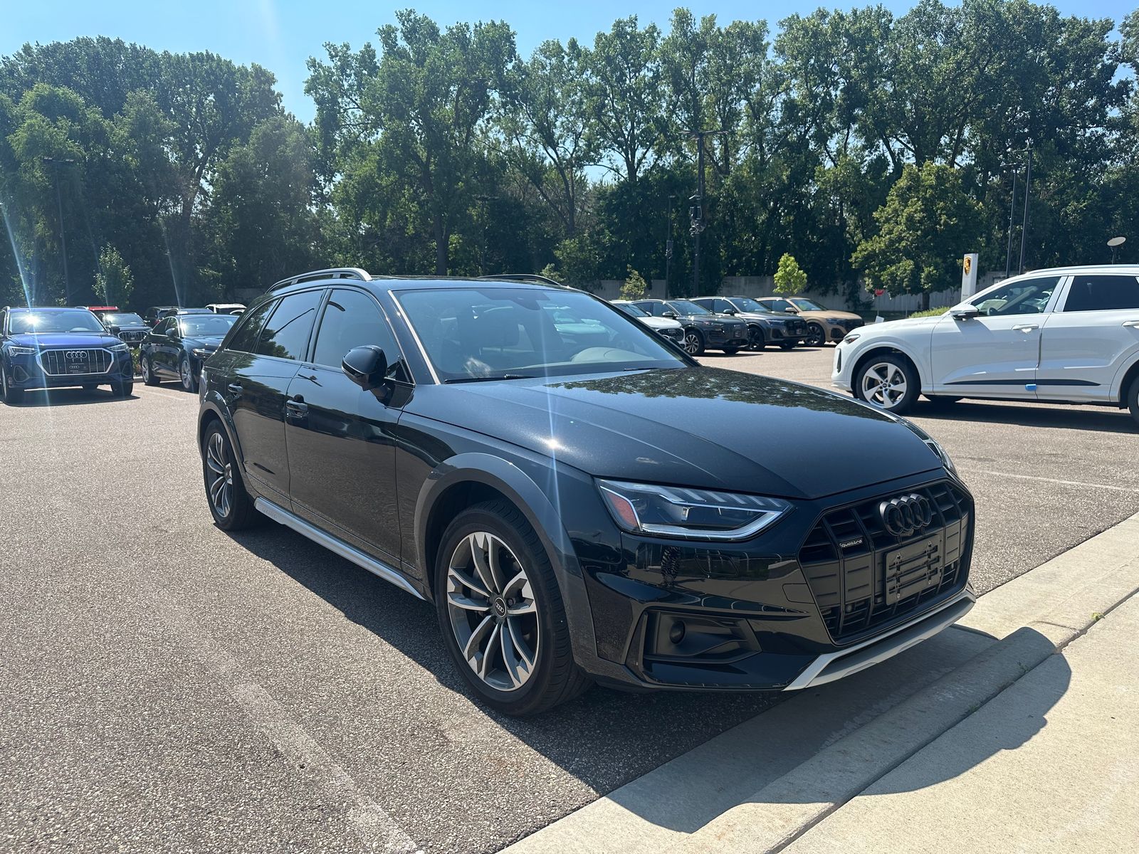 Thumbnail: 2023 Audi A4 - 1