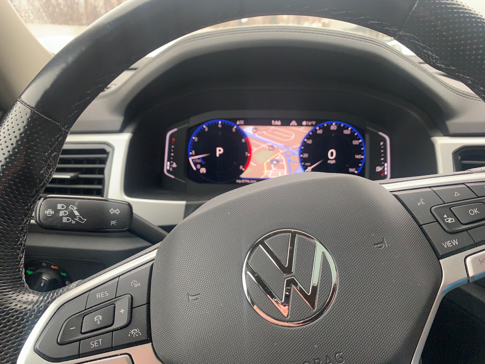 Thumbnail: 2021 Volkswagen Atlas - 8