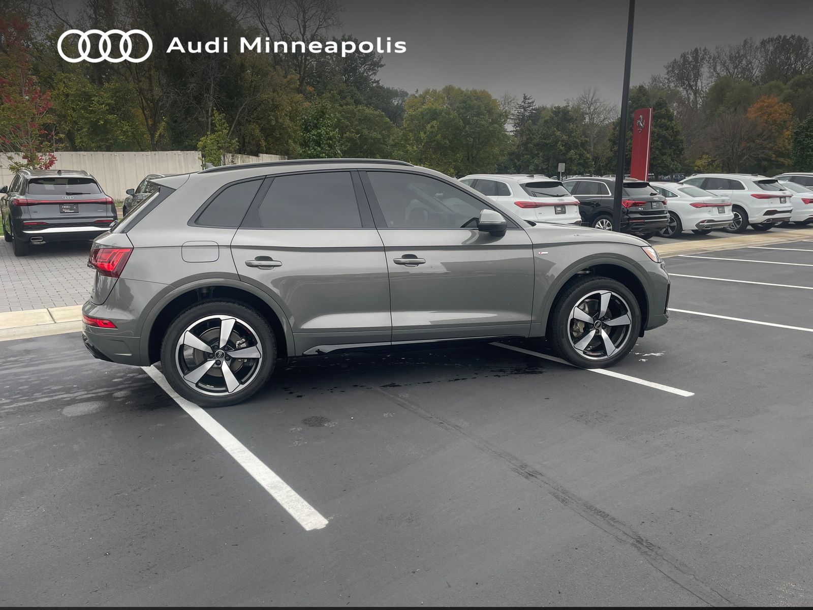 Thumbnail: 2023 Audi Q5 - 11