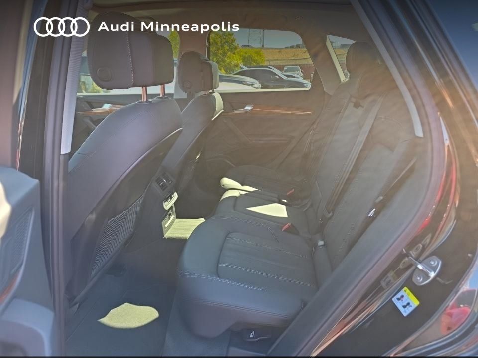 Thumbnail: 2023 Audi Q5 - 12