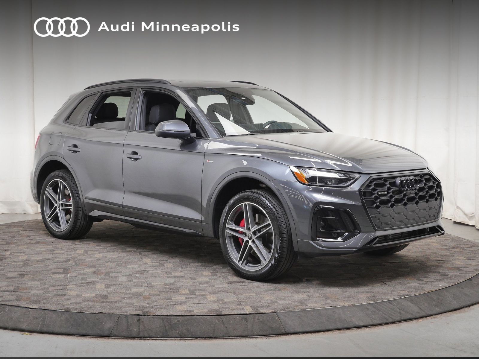 Thumbnail: 2025 Audi Q5 - 10