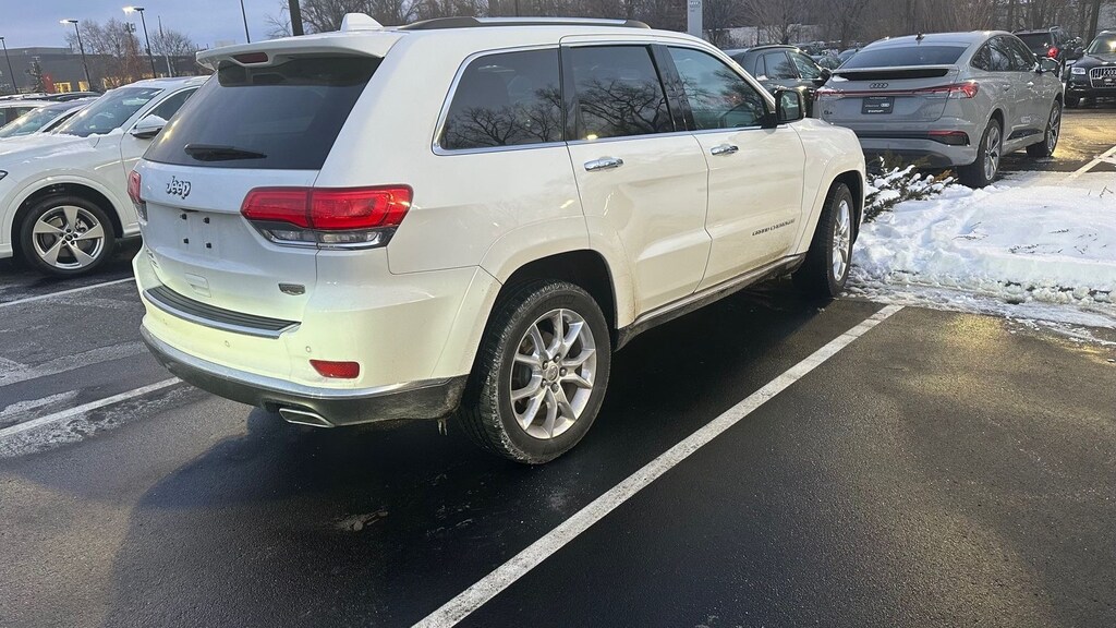 Used 2016 Jeep Grand Cherokee Summit SUV