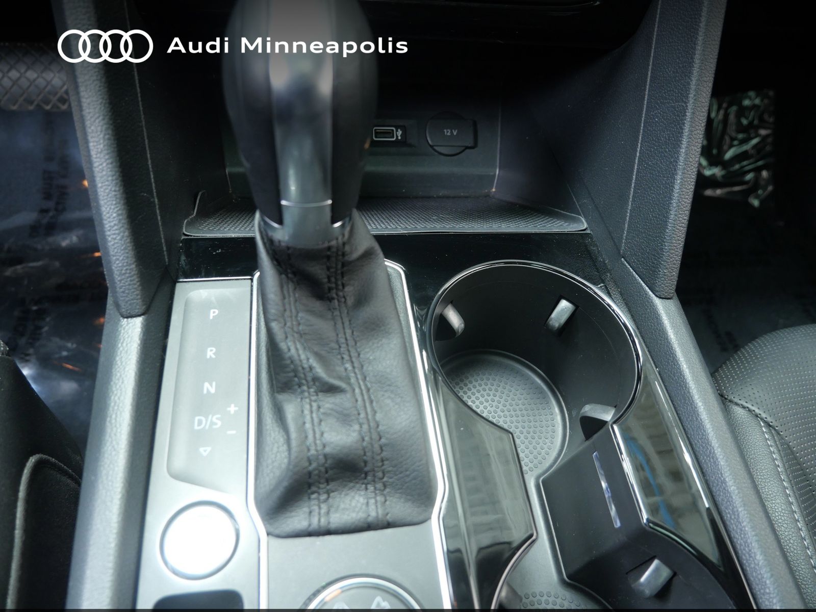 Thumbnail: 2019 Volkswagen Atlas - 19