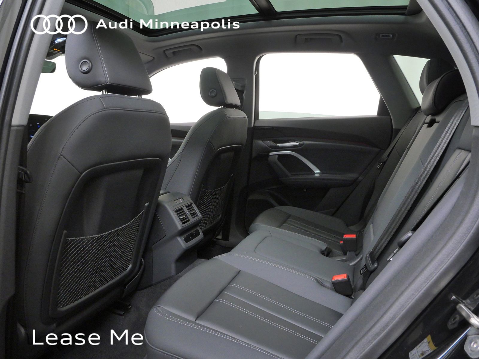 Thumbnail: 2025 Audi Q5 - 16