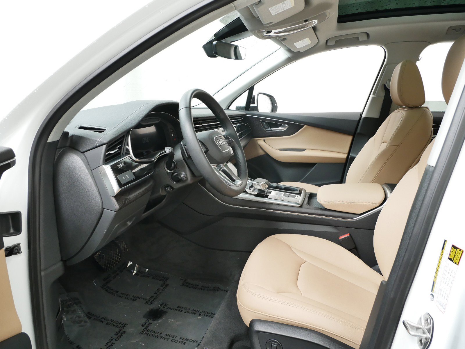 Certified 2024 Audi Q7 Premium with VIN WA1ACBF76RD001844 for sale in Minneapolis, Minnesota