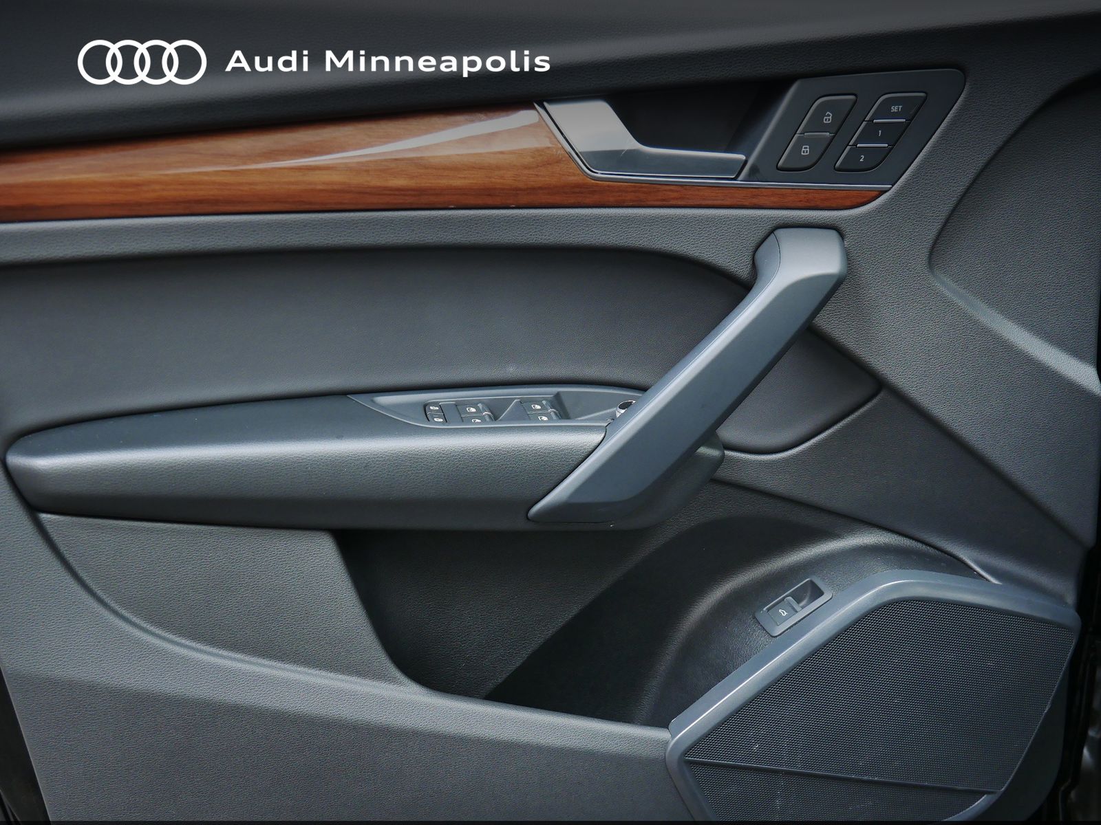 Thumbnail: 2023 Audi Q5 - 13