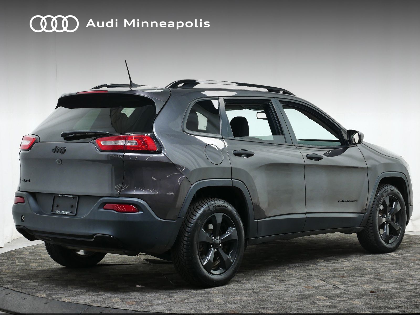 Thumbnail: 2016 Jeep Cherokee - 7